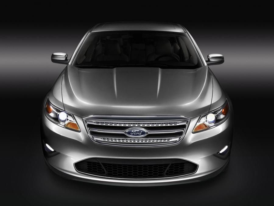  Ford Taurus Limited 2010 года  (фото 41 из 43)